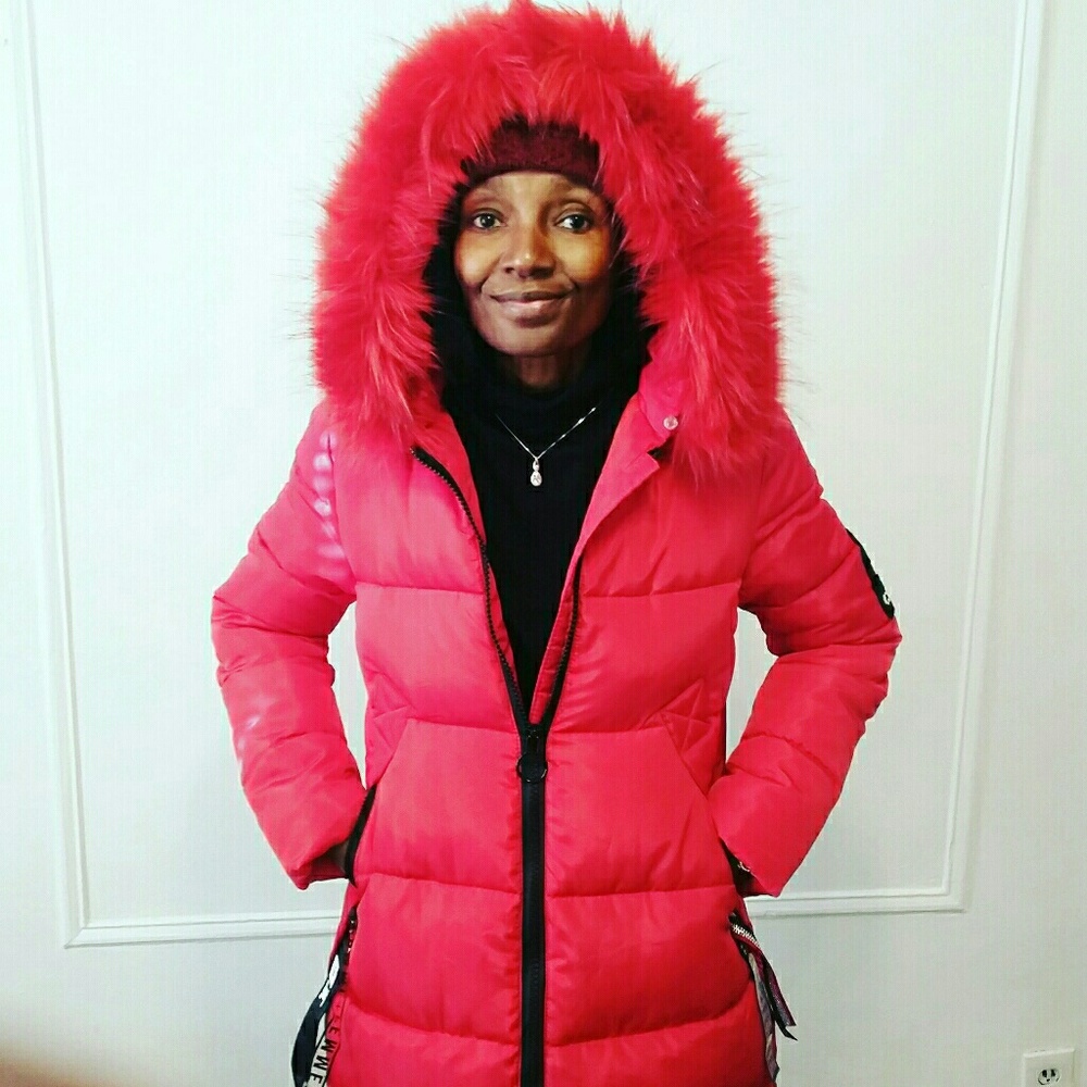 2019 Women Red Fur Hooded Winter Coat